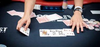 Wie spielt man 8-Game Mix Poker?