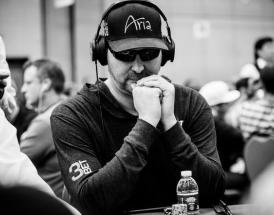 Phil Hellmuth: Das Vermögen der Pokerlegende