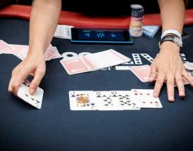 Wie spielt man 8-Game Mix Poker?