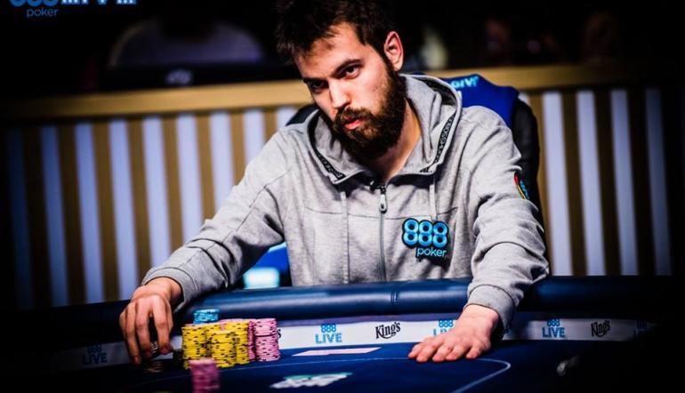 7 Tipps für das perfekte Pokerface